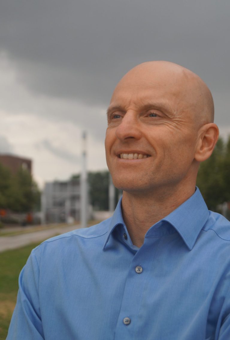 Ein Portrait von Dr. Markus Koschorreck in Monheim am Rhein.